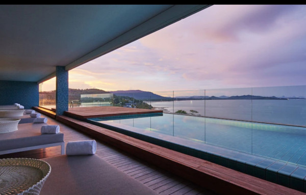 코모 포인트 야무 푸켓