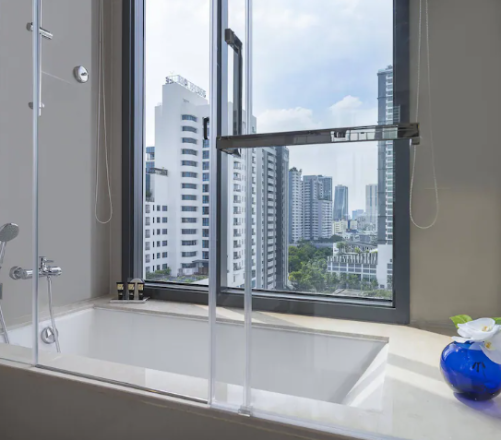 더 필라스 이그제큐티브 스튜디오 레지던스