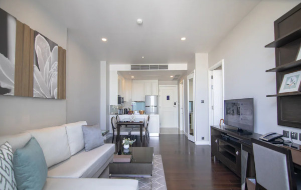 더 필라스 이그제큐티브 1 베드룸 레지던스