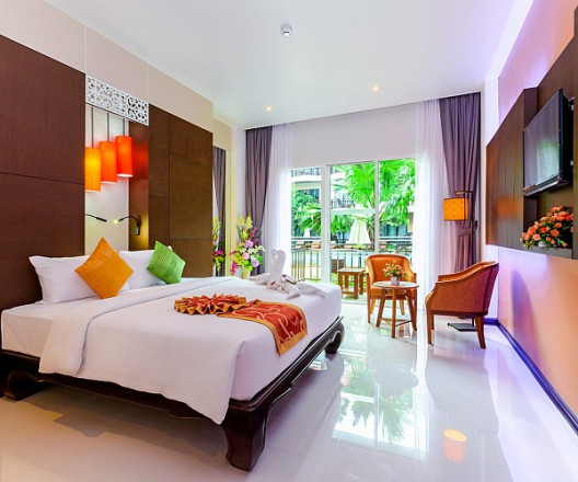 그랜드 디럭스 풀뷰