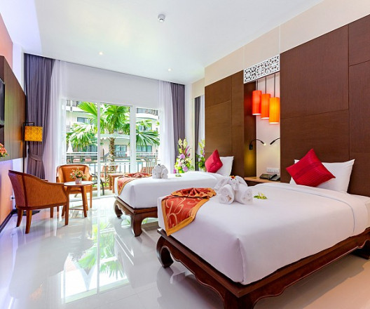 그랜드 디럭스 풀뷰