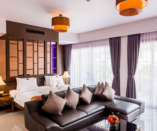 니파 그랜드 스윗